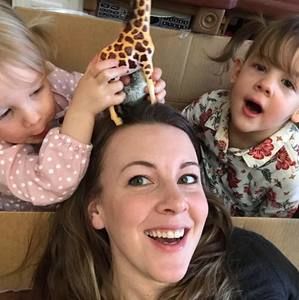 Meet your Posher, Danielle